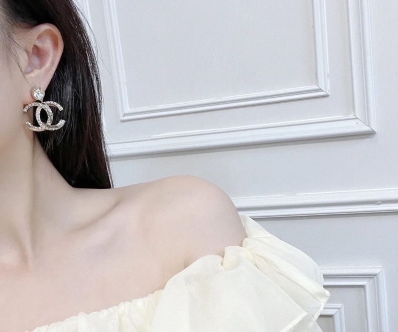 Ch**el earrings